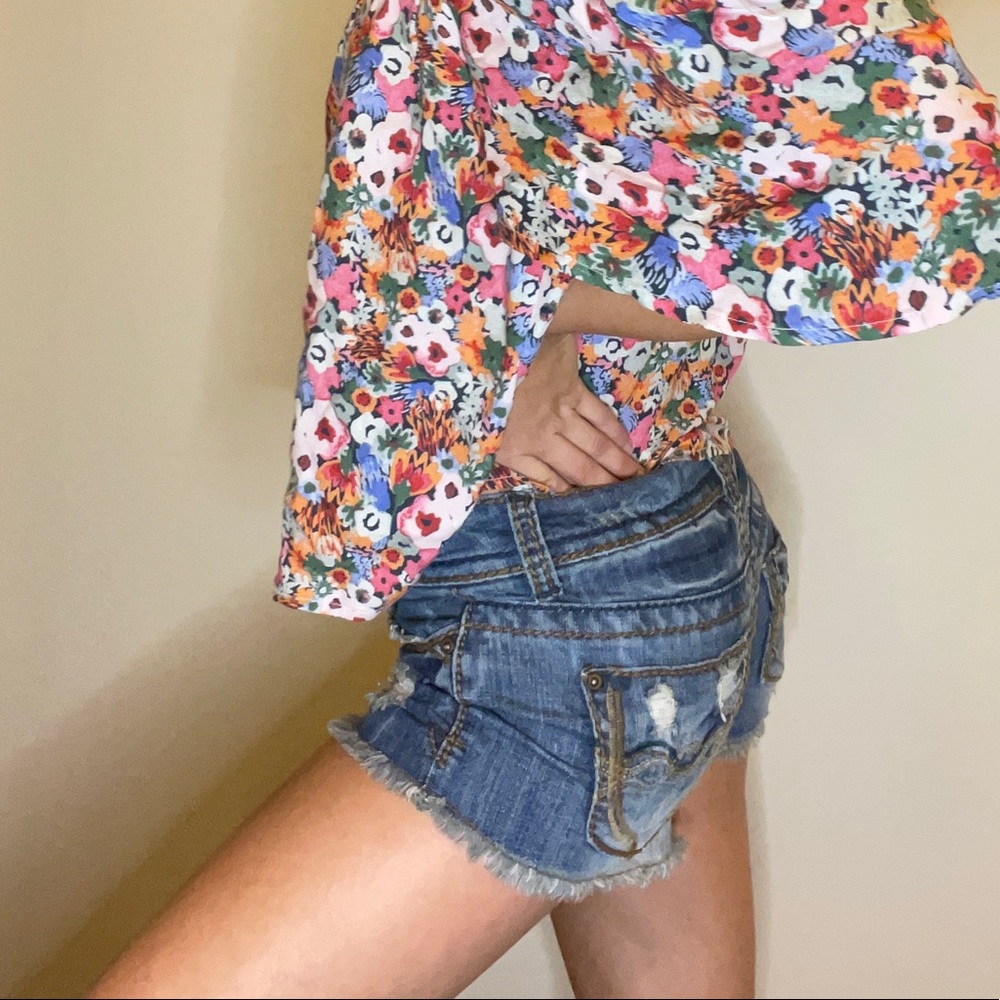 Dark wash Jean shorts